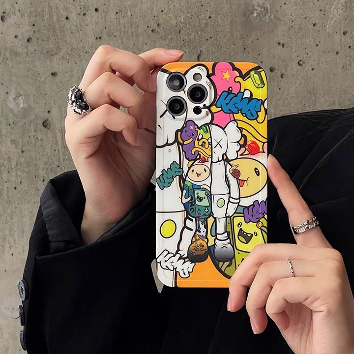 亮面 iphone 14 携帯ケース カウズ kaws