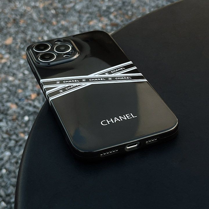ハイブランド chanel シャネル アイホン 15 pro 携帯ケース