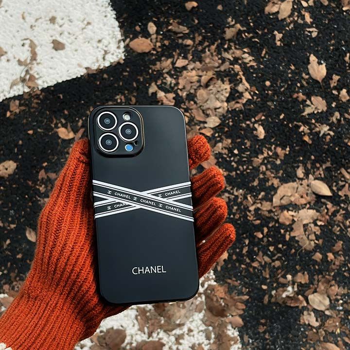ハイブランド chanel シャネル アイホン 15 pro 携帯ケース
